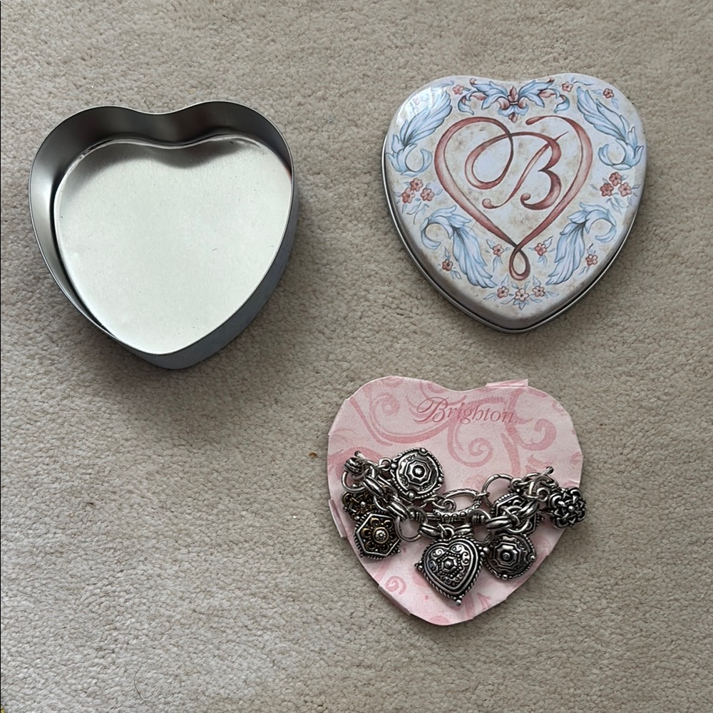 Silver Charm Bracelet with Heart Tin